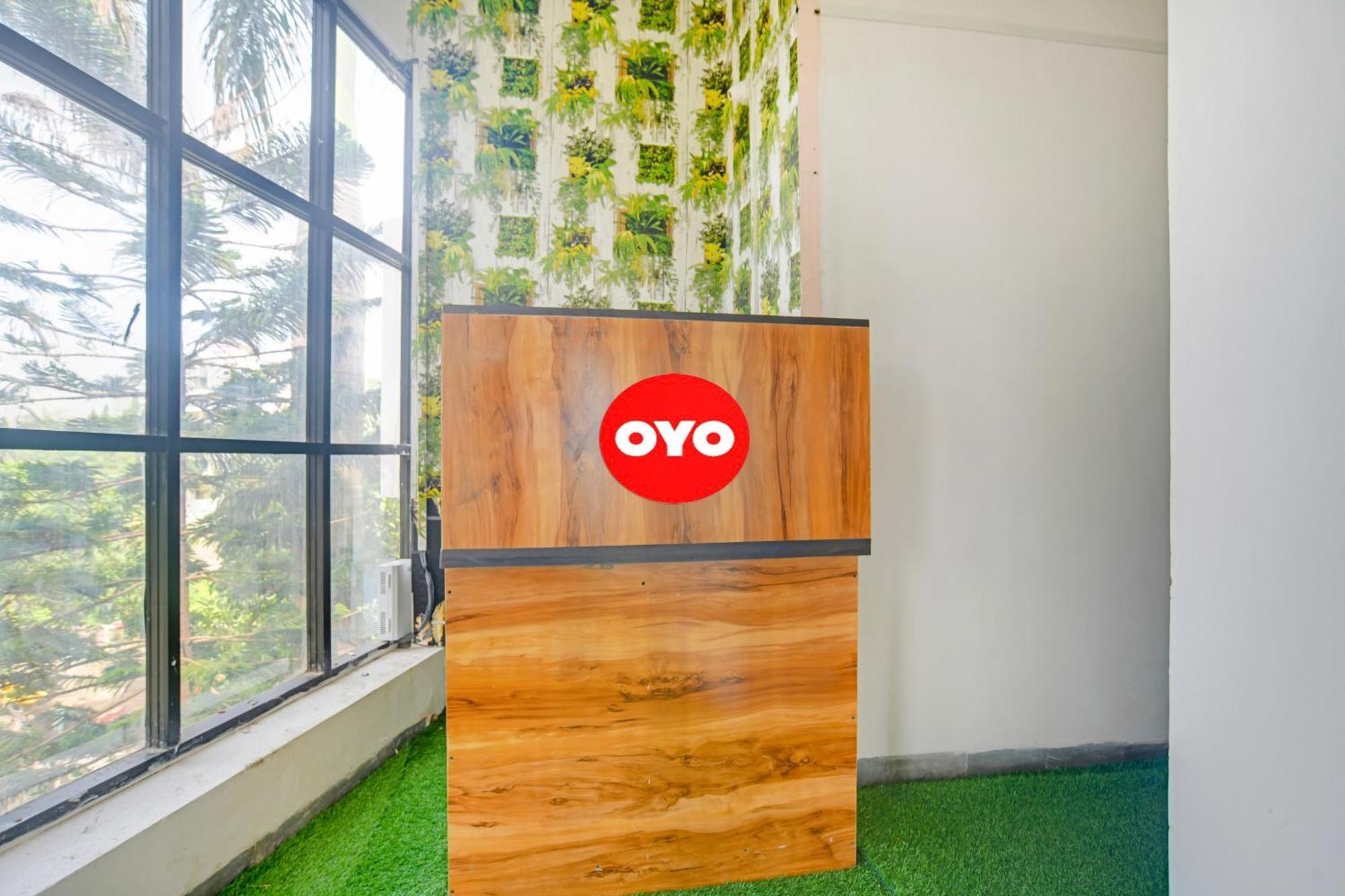 Oyo Flagship Hotel Shree United Indaur Exteriér fotografie